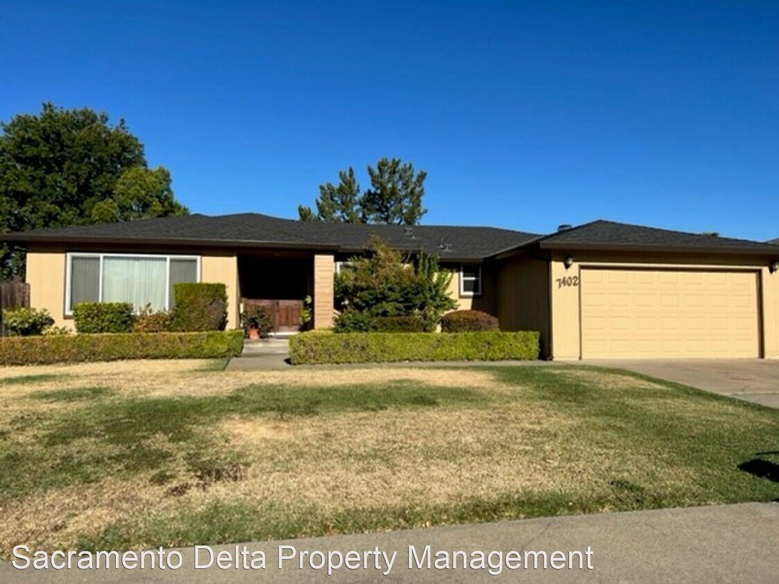 Primary Photo - 3 br, 2.5 bath House - 7402 Alma Vista Way^^