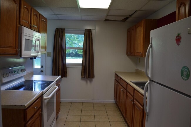 Photo - 331 E Chestnut St House