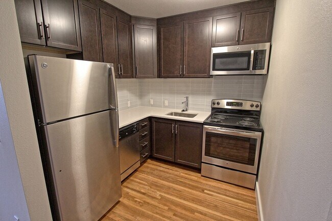Foto del edificio - 1525 Perry St
