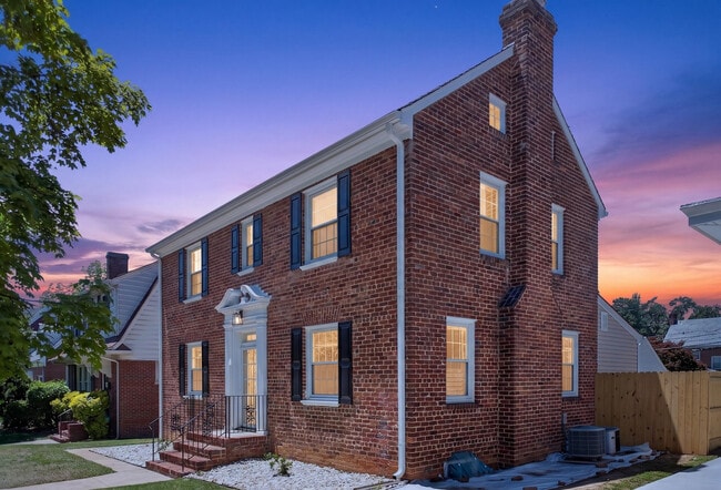 Building Photo - 3208 Griffin Ave