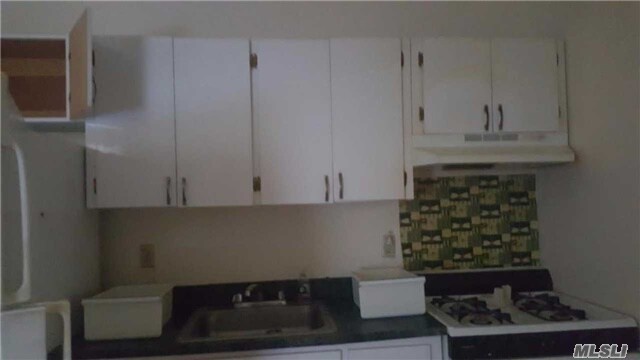 Foto del edificio - 110-05 Francis Lewis Blvd