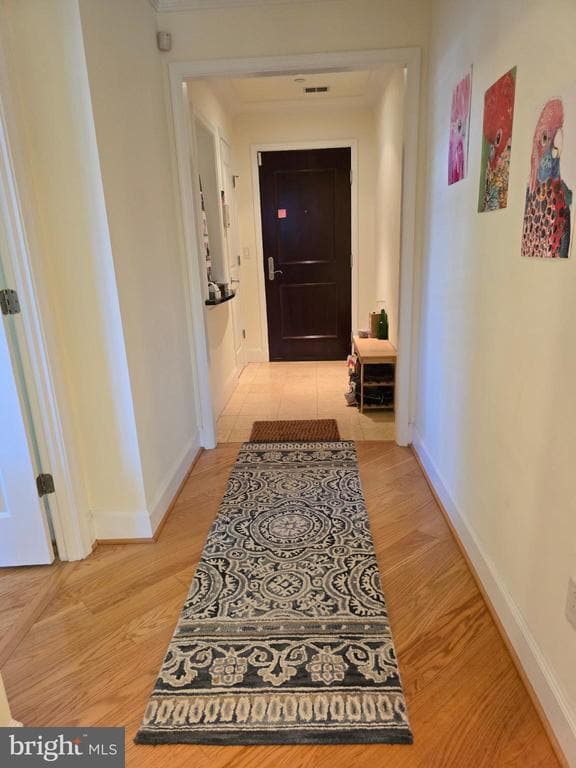 Building Photo - 1414 22nd St NW