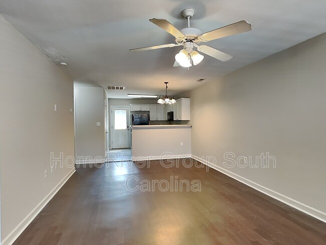 Building Photo - 2153 Pavilion Ct