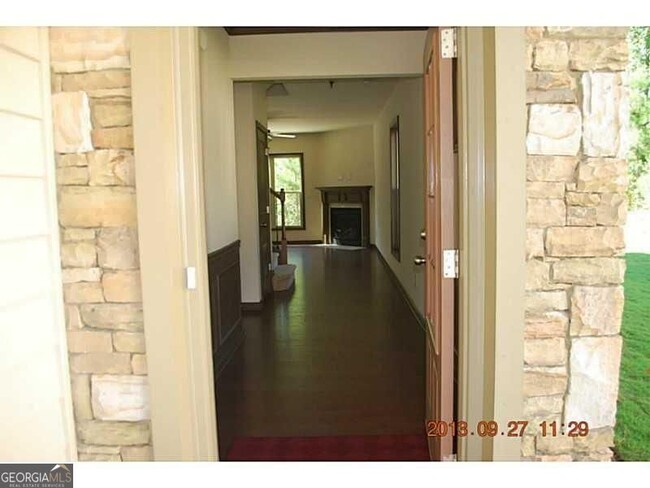 Foto del edificio - 6260 Crested Moss Dr