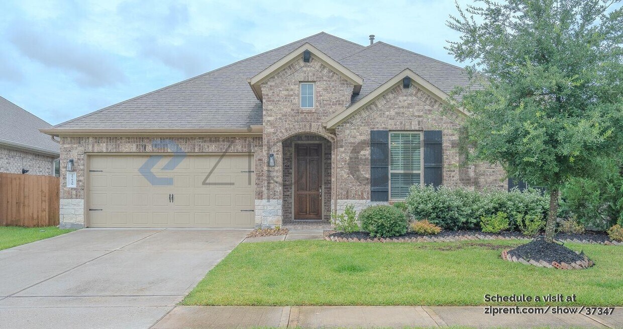 Foto principal - 27939 Parkside Creek Dr