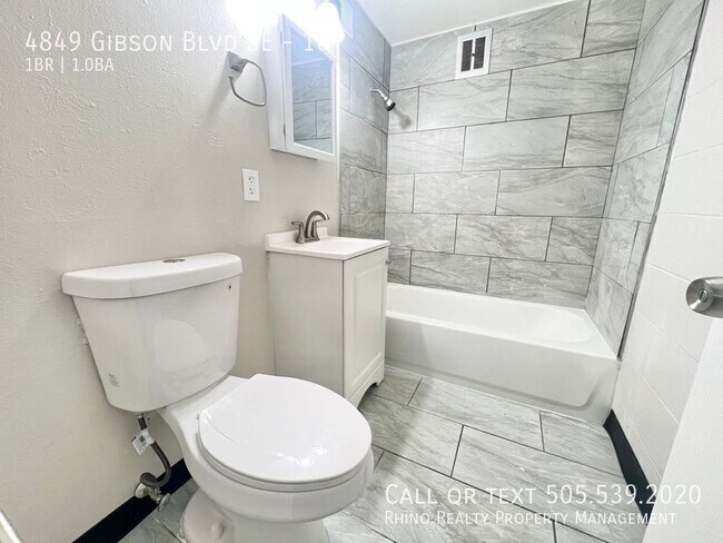 Foto del edificio - 4849 Gibson Blvd SE