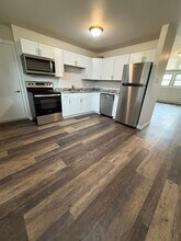 Building Photo - 1045 Terrace Dr