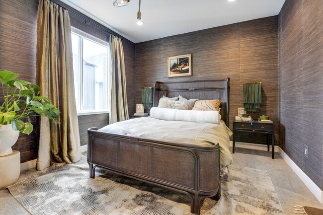 Photo - 4925 W 10th Ave Apartment