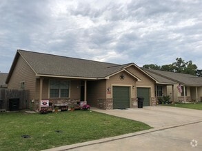Building Photo - 21445 E Wallis Dr