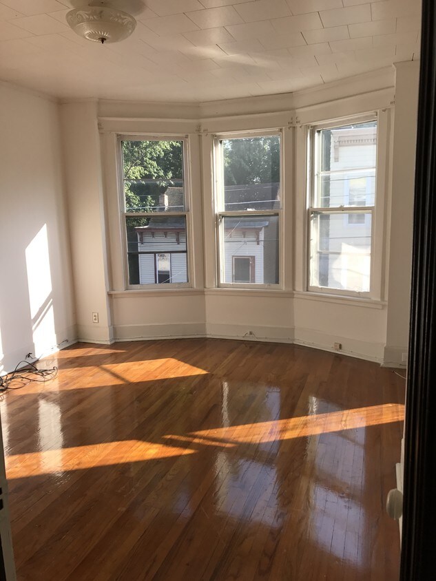 Living Rm w alcove to the right - 261 3rd St
