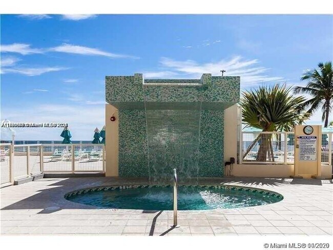 Foto del edificio - 2501 S Ocean Dr