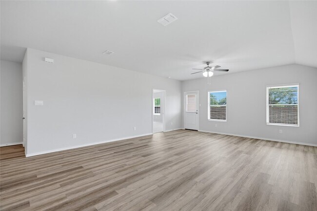 Foto del edificio - 312 Blanco Dr