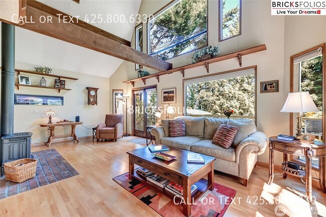 Foto del edificio - 6008 156th Ave NE