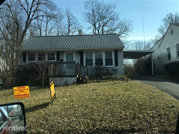 Primary Photo - 517 Village Dr