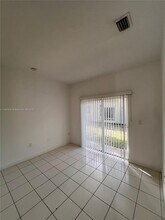 Building Photo - 1666 SE 27th Ct