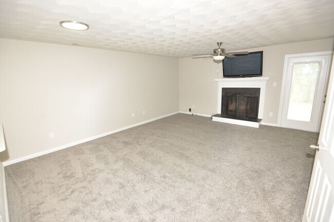Foto del edificio - Renovated Townhome for Rent