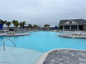 Building Photo - 13528 Blue Bay Cir