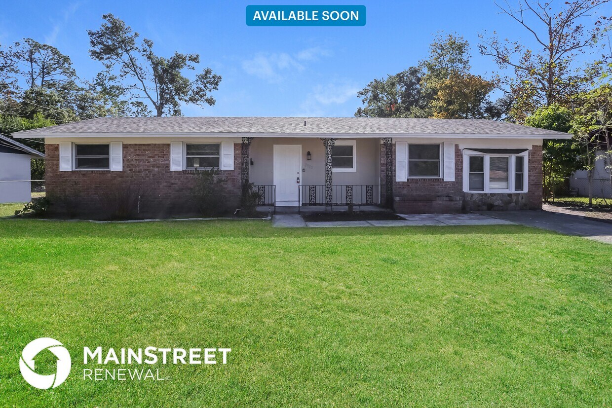 Primary Photo - 7912 Dalehurst Dr S