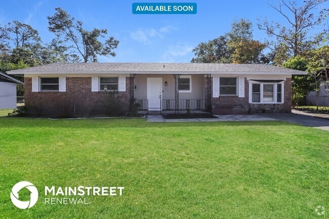 Building Photo - 7912 Dalehurst Dr S