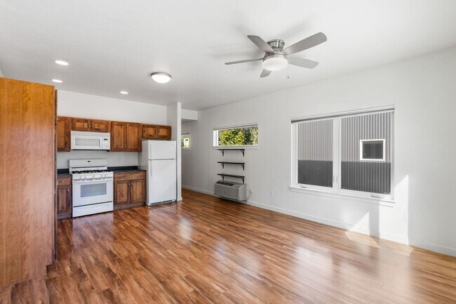 Foto del edificio - New Space Available on West Side of Bozeman