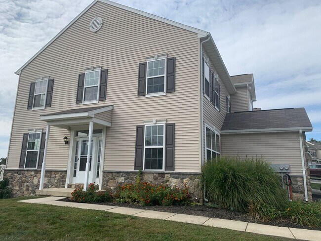 Building Photo - Woodcrest Hills Central SD-Future Rental!
