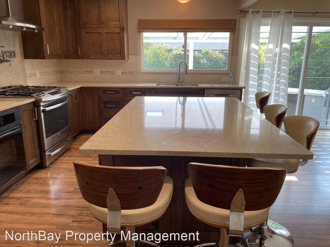 Foto del edificio - 4 br, 2 bath House - 1639 Mariposa Dr
