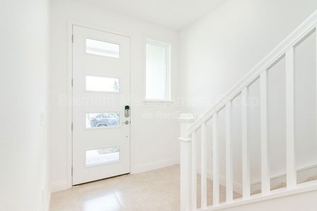 Building Photo - 13557 Larkton Ln