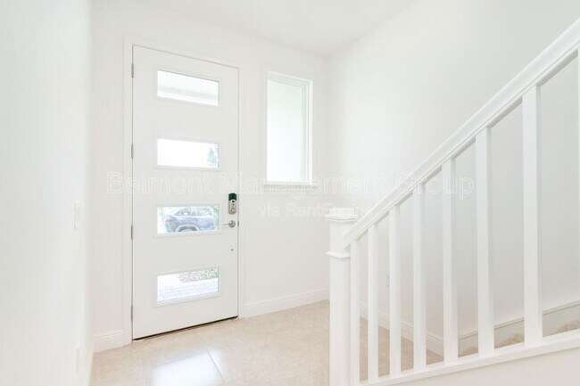 Foto del edificio - 13557 Larkton Ln