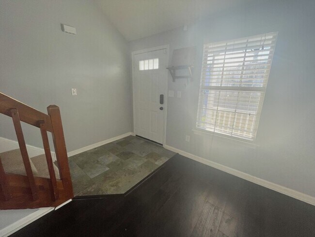Foto del edificio - 1860 River Rock Arch - THREE BEDROOM THREE...