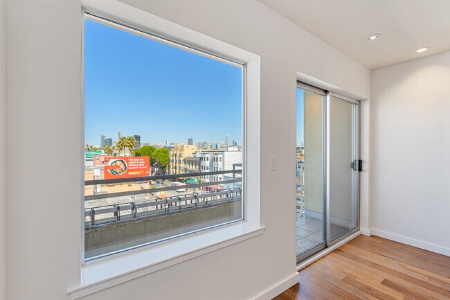 Photo - 2208 Mission St Apartment