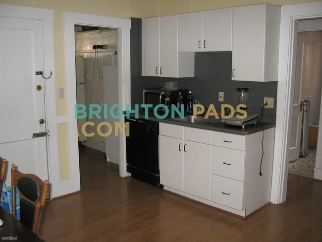 Building Photo - 97 Kilsyth Rd