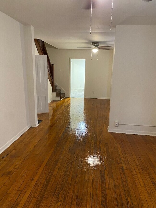 Foto del edificio - 625-627 S 10th Street