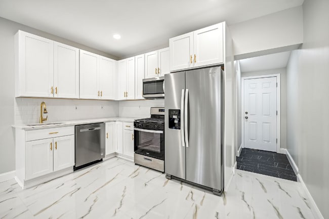 Photo - 165 W Wilt St Townhome