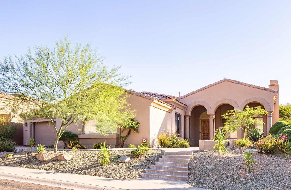 Primary Photo - 11183 E Beck Ln