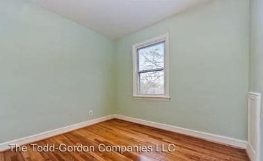 Building Photo - 2 br, 1 bath House - 1458 Howard Road, S.E.