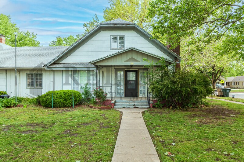 212 E Main St Haven, KS 67543 Alquileres en Haven, KS