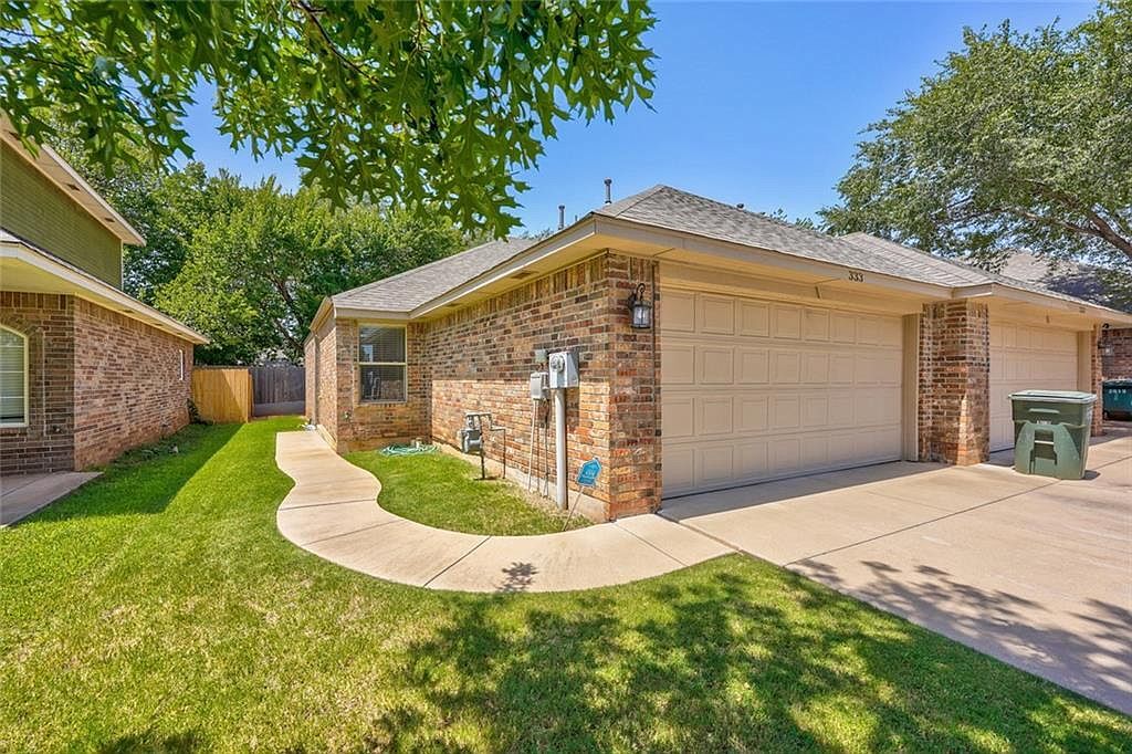 Foto principal - 333 Sterling Pointe Way