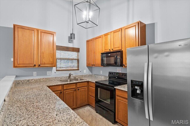 Photo - 729 Tower Grove Dr Apartment