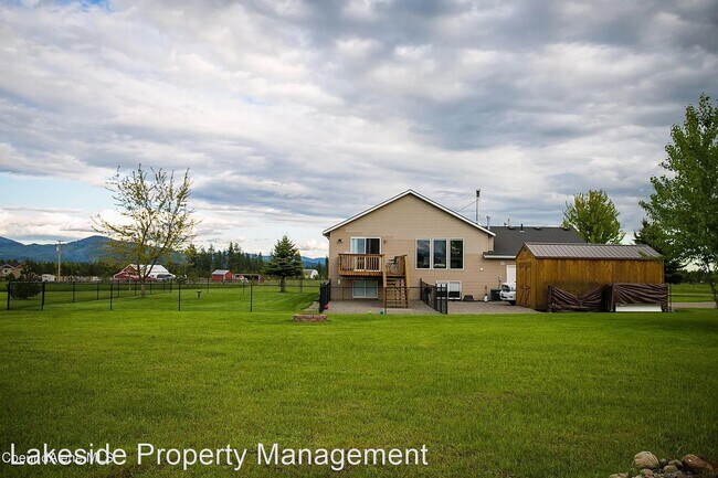 Building Photo - 3 br, 2.5 bath House - 517 E War Eagle Ave