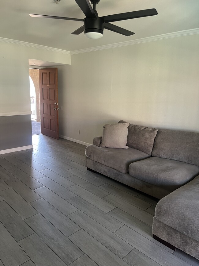 Foto del edificio - 1650 N 87th Terrace