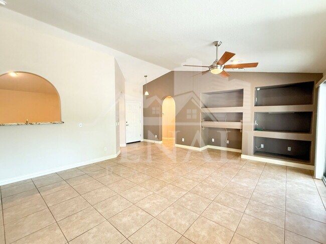 Foto del edificio - 4148 E Brighton Way