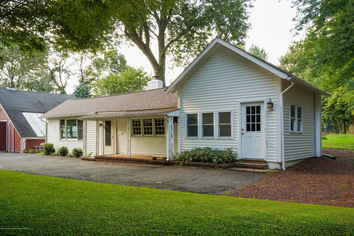 2112 Baileys Corner Rd, Wall Township, NJ 07719 House Rental in Wall