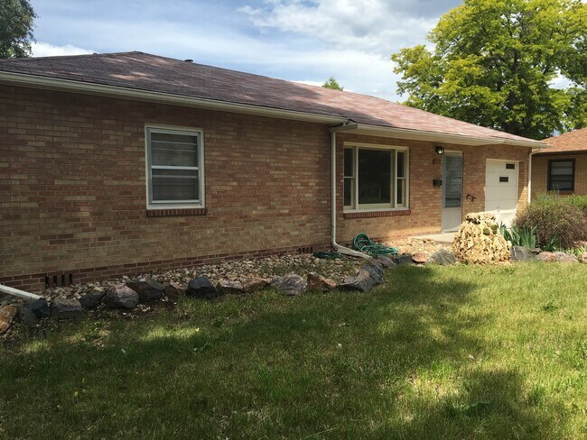 Foto del edificio - Lovely Longmont RANCHER for Lease!  Near O...