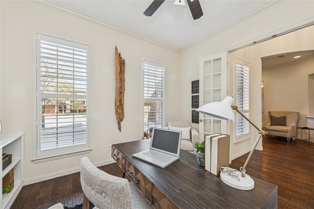 Building Photo - 1124 Grant Ave