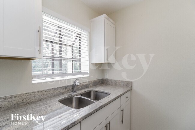 Foto del edificio - 1312 Prairie Ln