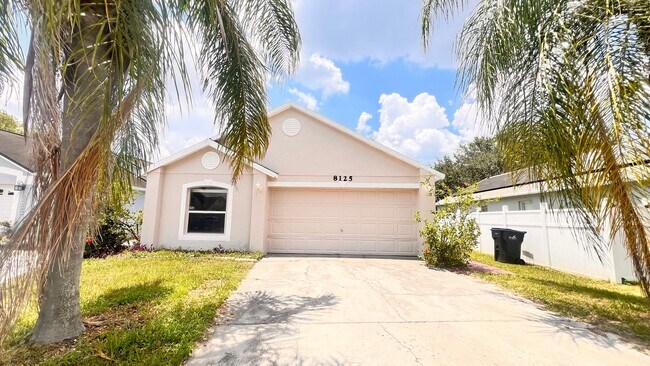 Building Photo - AWESOME 3/2 Home in East Orlando