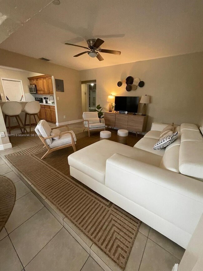 Foto del edificio - 1427 SW 30th St