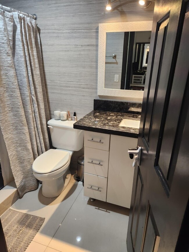 Foto del edificio - 12760 Spinnaker Ln