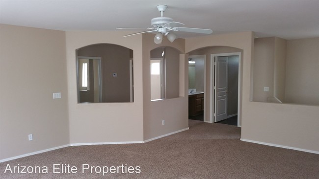 Building Photo - 11409 W Mountain View Dr