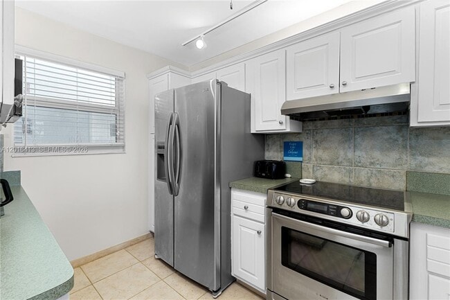 Foto del edificio - 1391 S Ocean Blvd